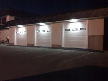 Garage Door Solution Service Katy, TX 281-377-5163 - com-gdr-16m